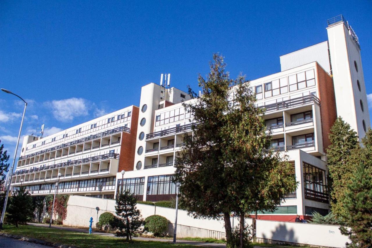 Hotel Novi