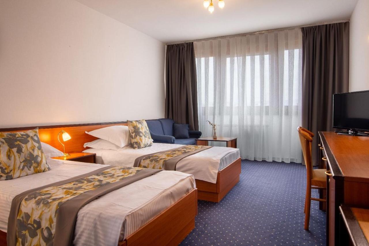 Hotel Novi