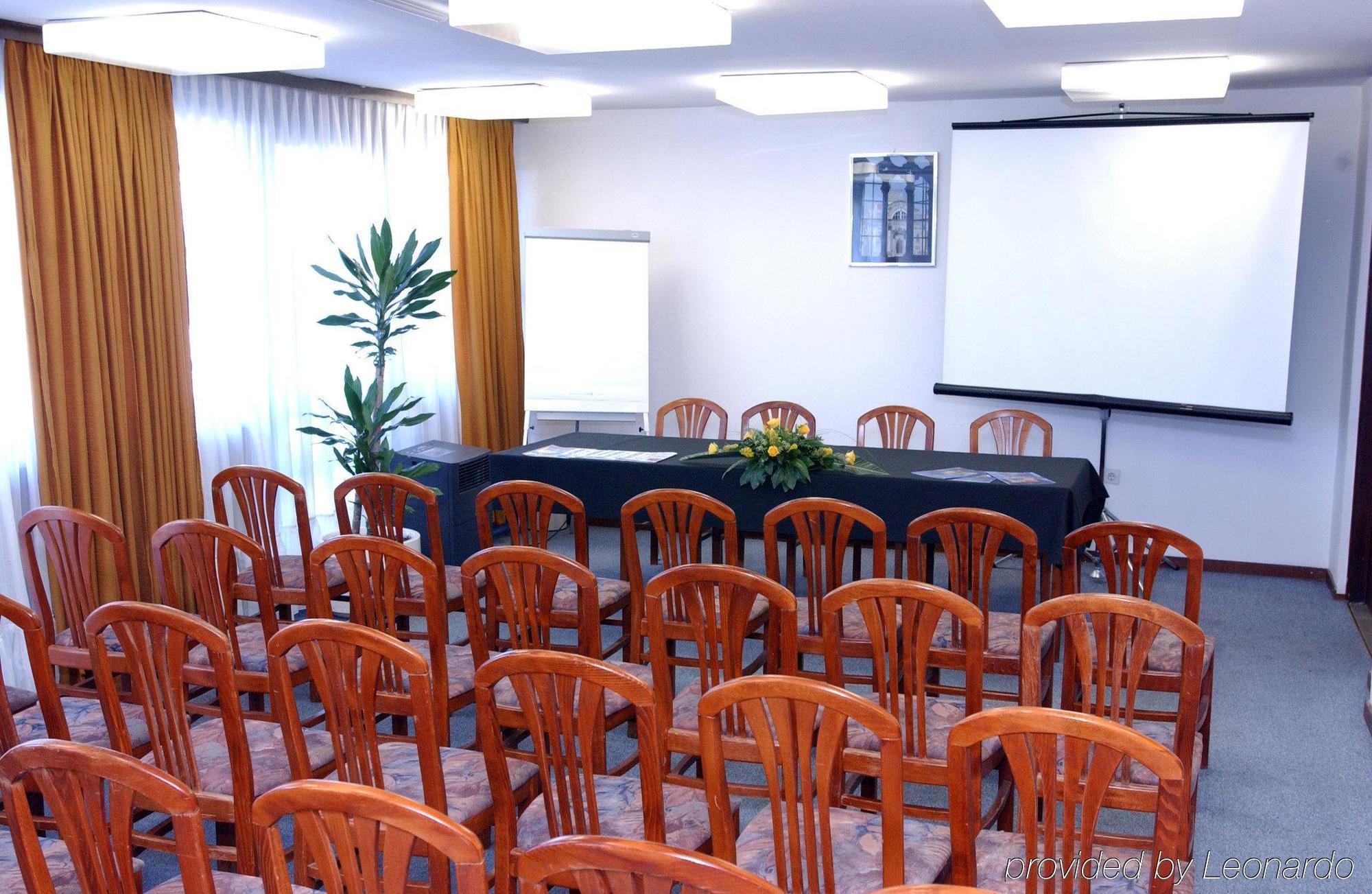 Hotel Novi 3*
