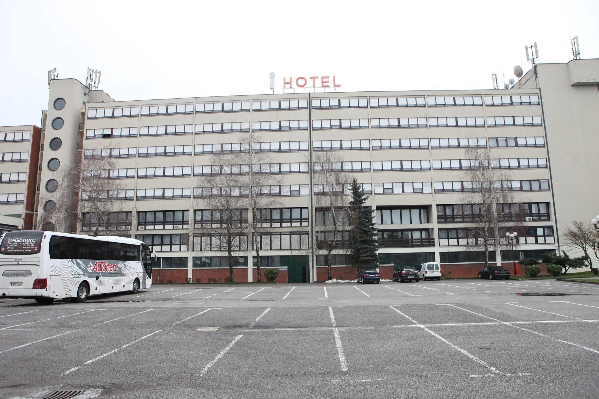 Novi Hotel 3*