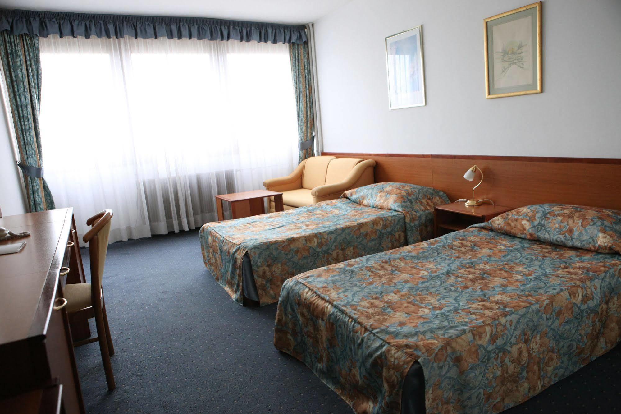 Novi Hotel 3*